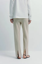 Load image into Gallery viewer, Rue Sophie Parker Pant in Oat
