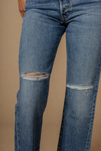 Load image into Gallery viewer, Edwin Sawyer Boyfriend Jeans
